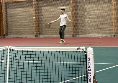 Joueur du Tennis Club Saint Georges en Championnat hiver 2024